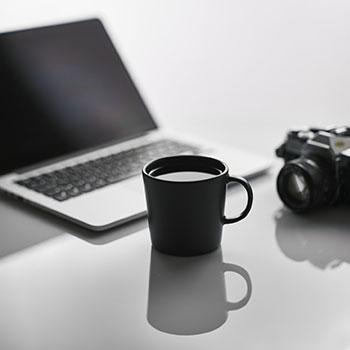 英国击败对手，斩下乒乓球赛冠军